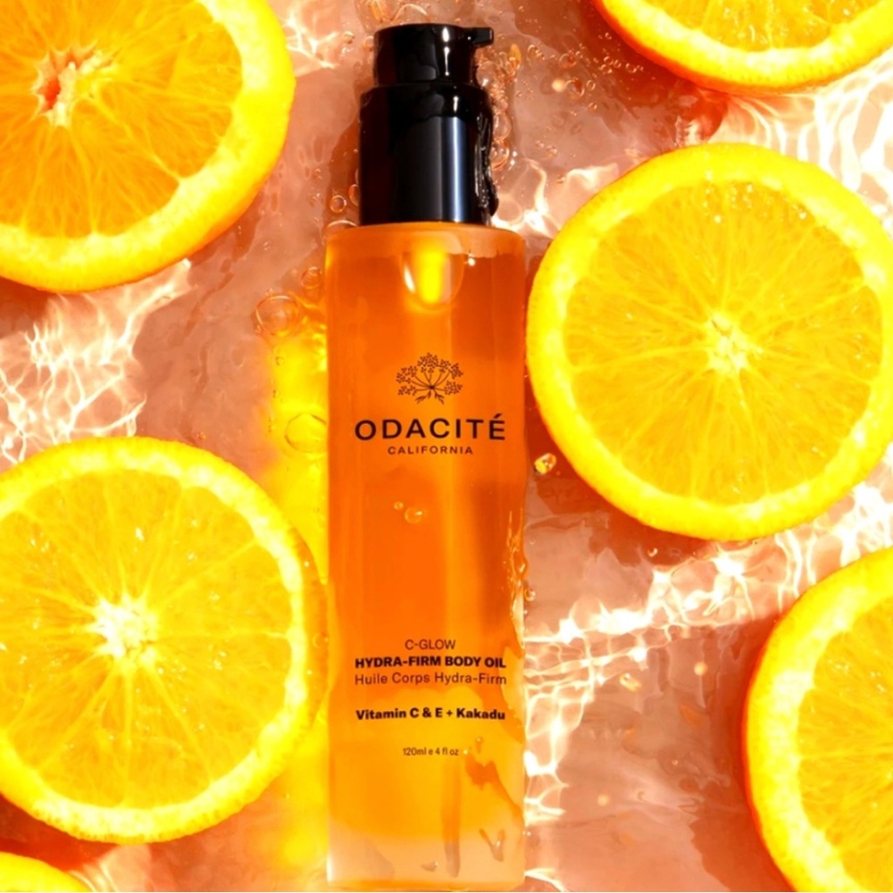 $48 Odacité Hydra-Firm Firming C-Glow Body Oil - NIB